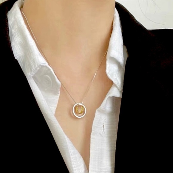 ❣️$25/3❣️ Double Circle Pendant Skinny Necklace - Picture 4 of 11